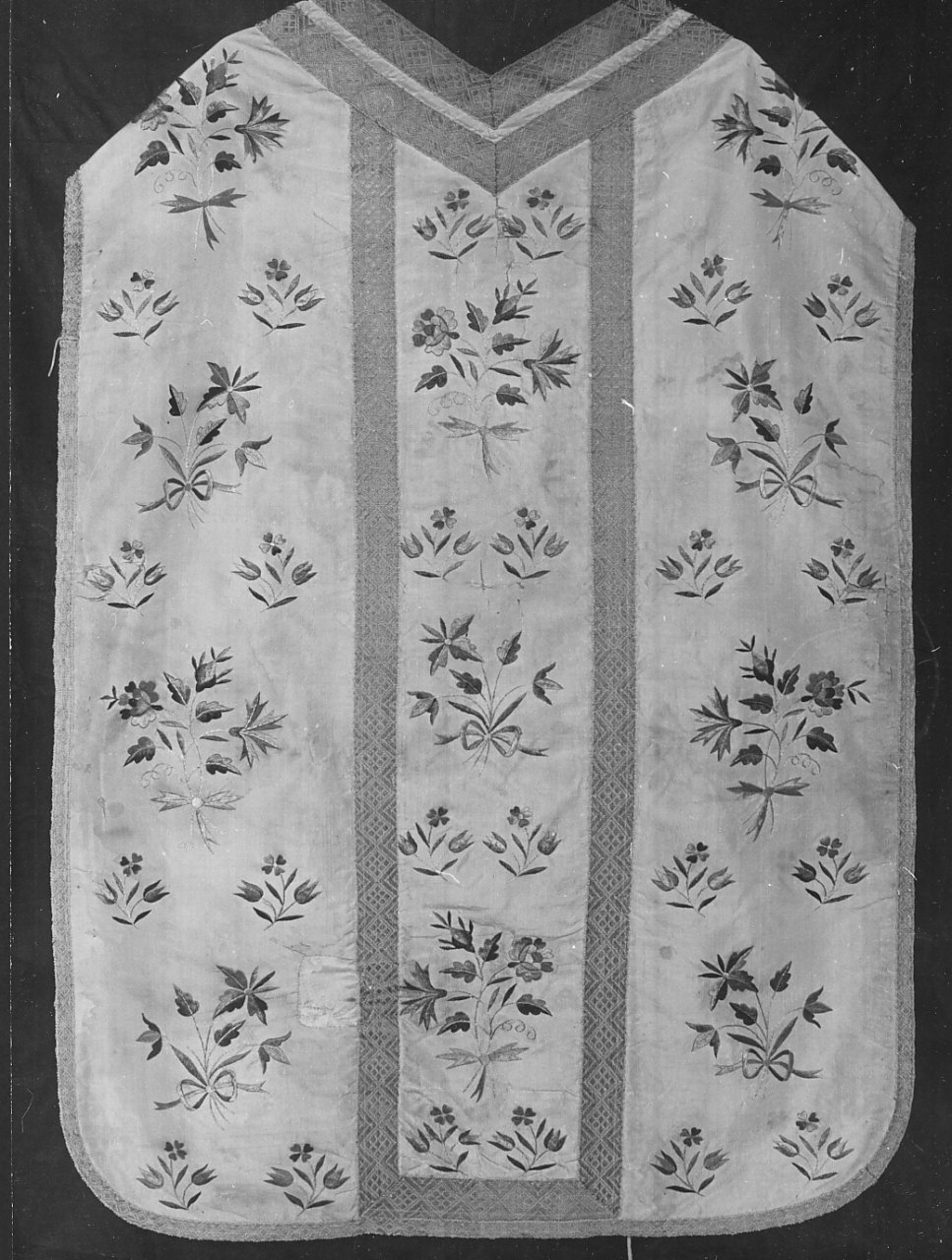 Pianeta – Manifattura Calabrese con Accessori (sec. XIX)